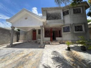 Read more about the article Maison à vendre à Delmas 83, Haiti $300,000 USD